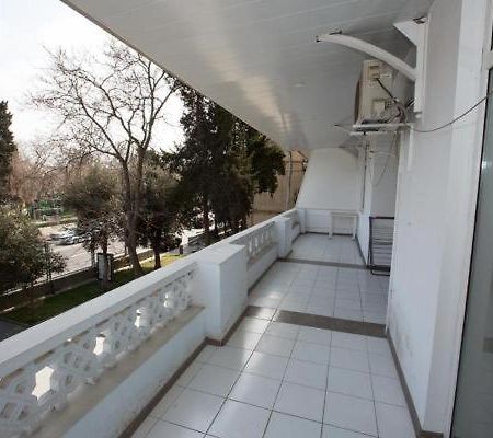 באקו I See The Sea Nefchilyar Avenue 2 Bedroom מראה חיצוני תמונה